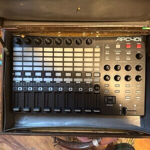 Akai APC40 MKII MIDI Controller